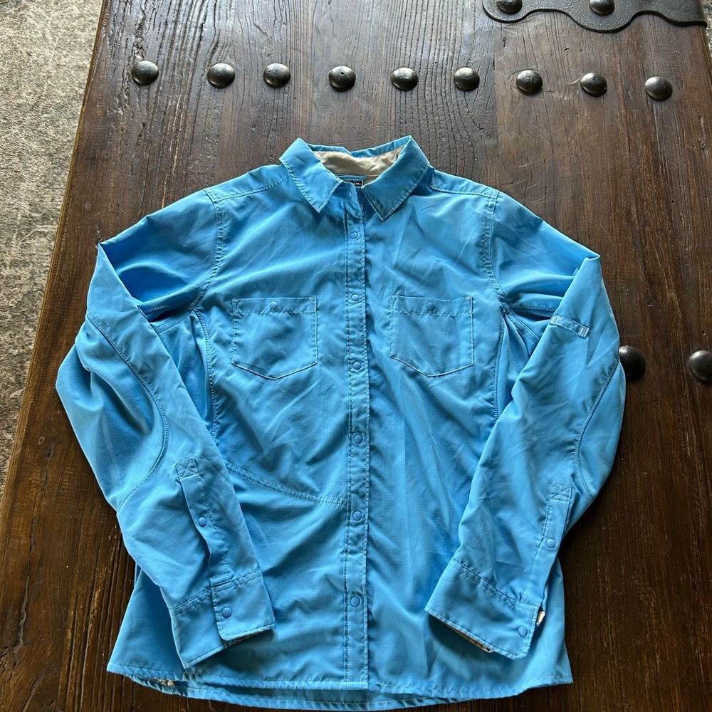 Patagonia Women's Light Blue Button-Down Shirt